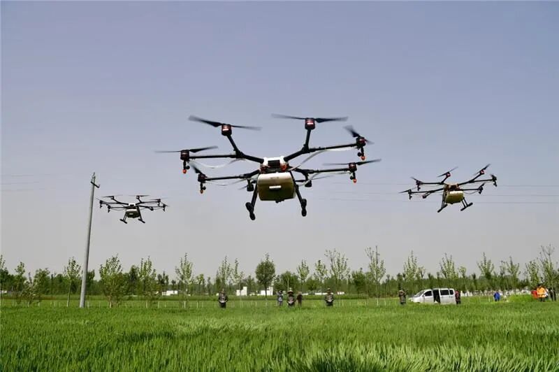 Figure 6: Large-area operations by crop-protection drones