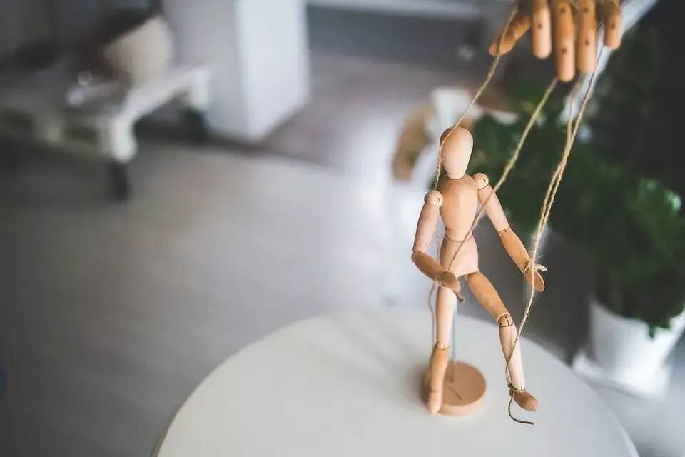 图4:控制欲强