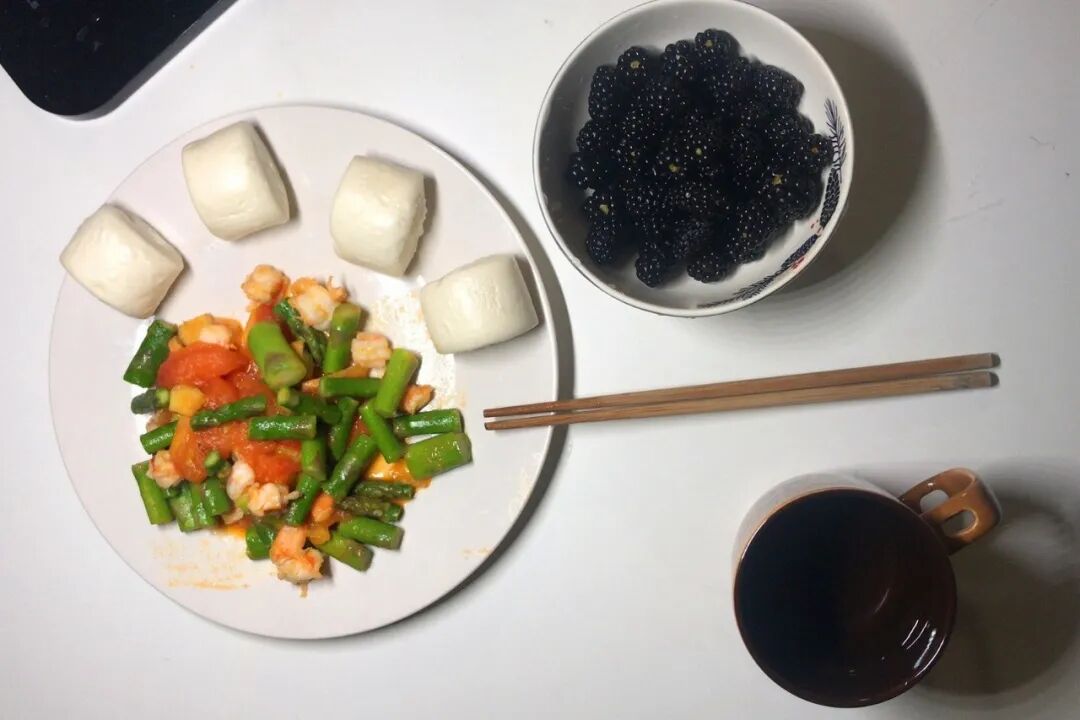 白白胖胖,充满希望;吃好喝好,长生不老!